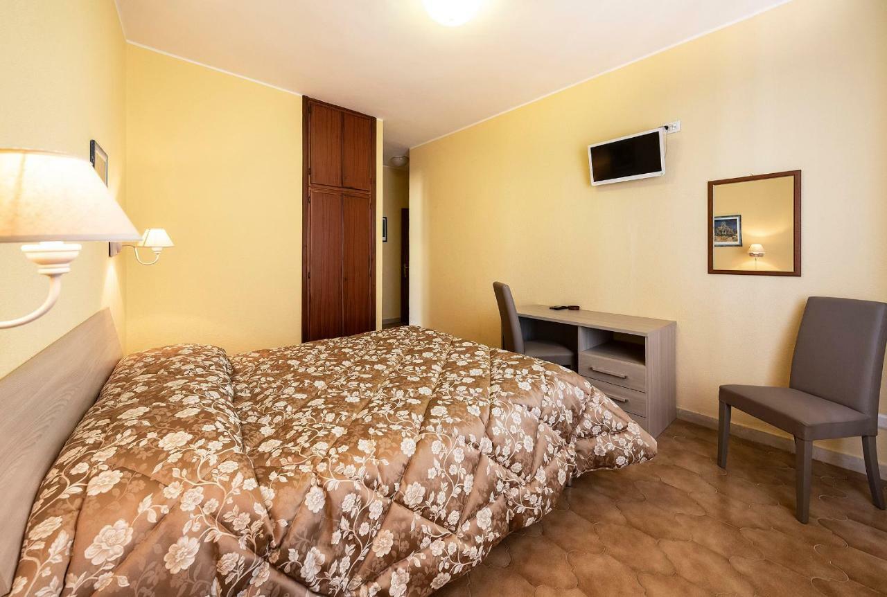 Hotel Aurelia 타르퀴니아 외부 사진